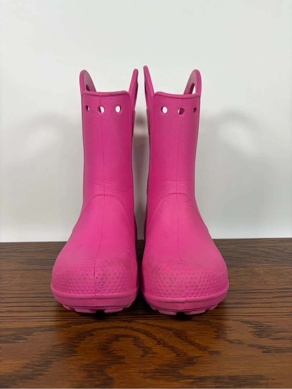 Crocs Kids Handle It Pink Rain Boots Size J3 Waterproof Lightweight Pull-On